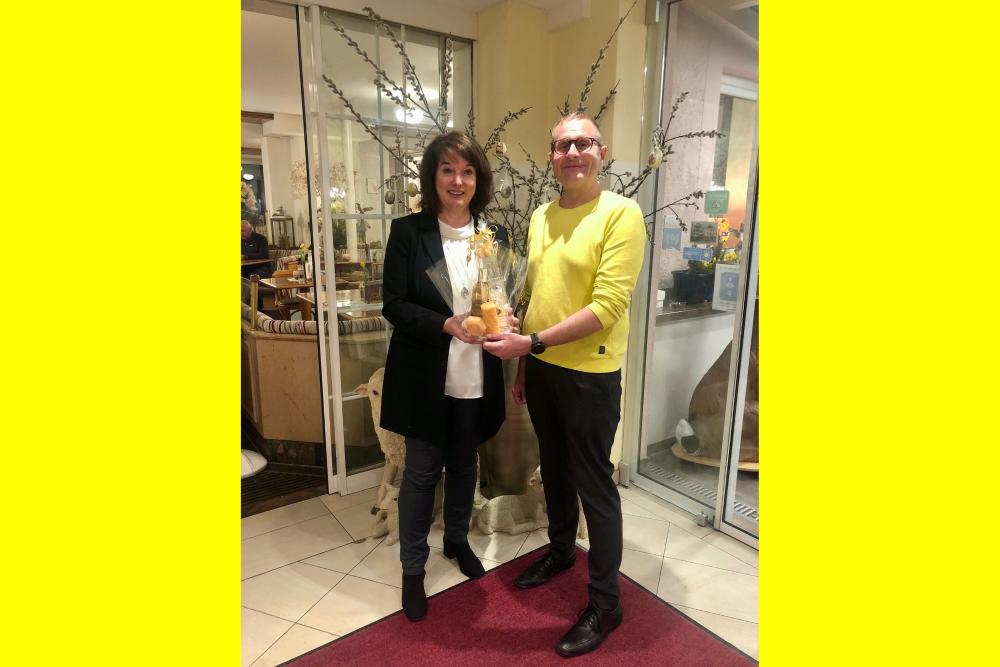 Landrätin Maria Rita Zinnecker und Dr.med. Hans-Jürgen Gdynia