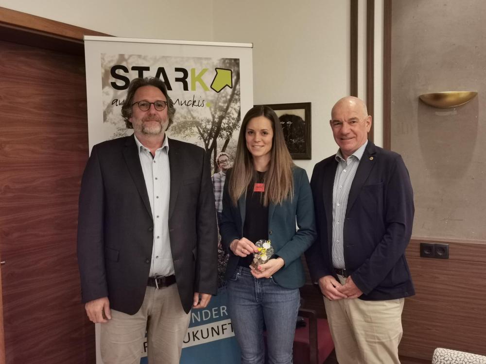 Christina Rathgeber, Jörg Schneider und Präsident Carl Singer